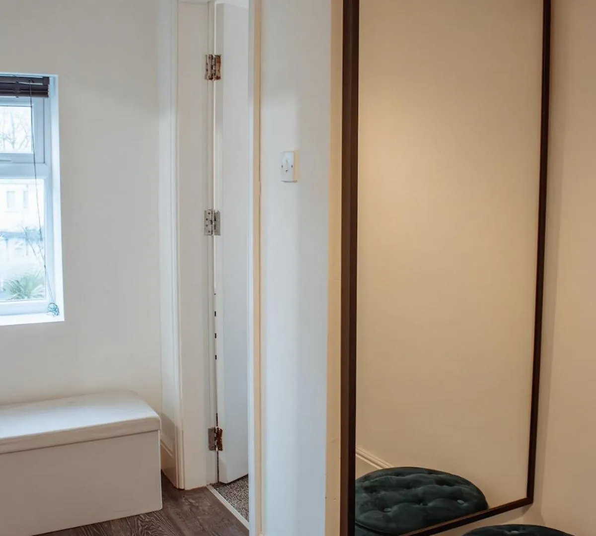 Spacious & Modern 8-Bed Home - Sleeps 13 - Parking Horsforth Apartament