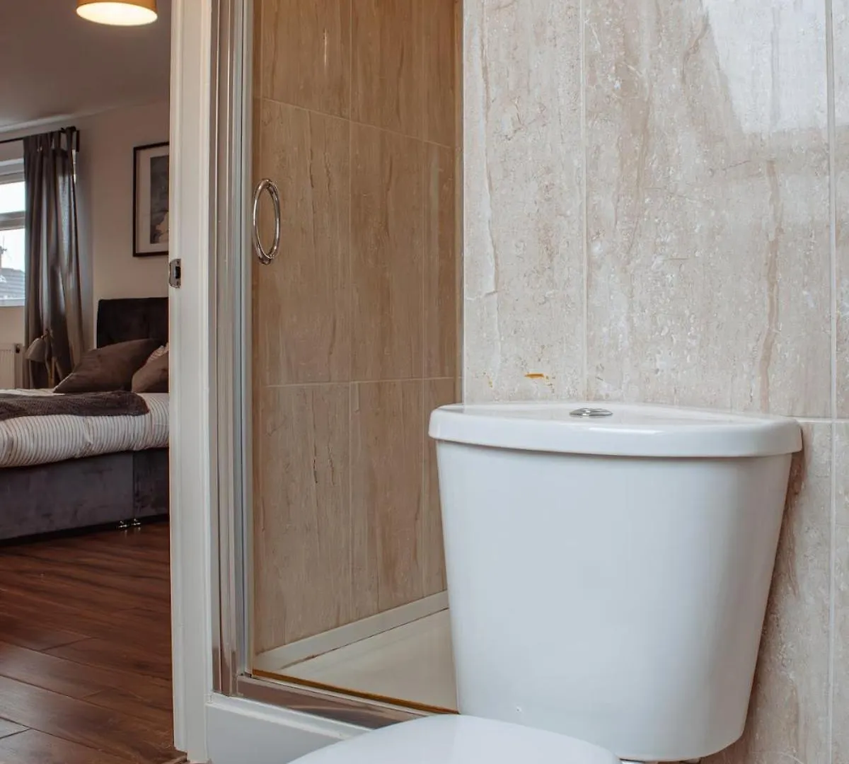 Apartament Spacious & Modern 8-Bed Home - Sleeps 13 - Parking Horsforth Wielka Brytania